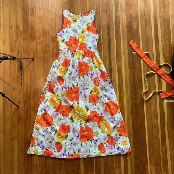 70s belted floral maxi dress orange purple M - Picture 4 of 5